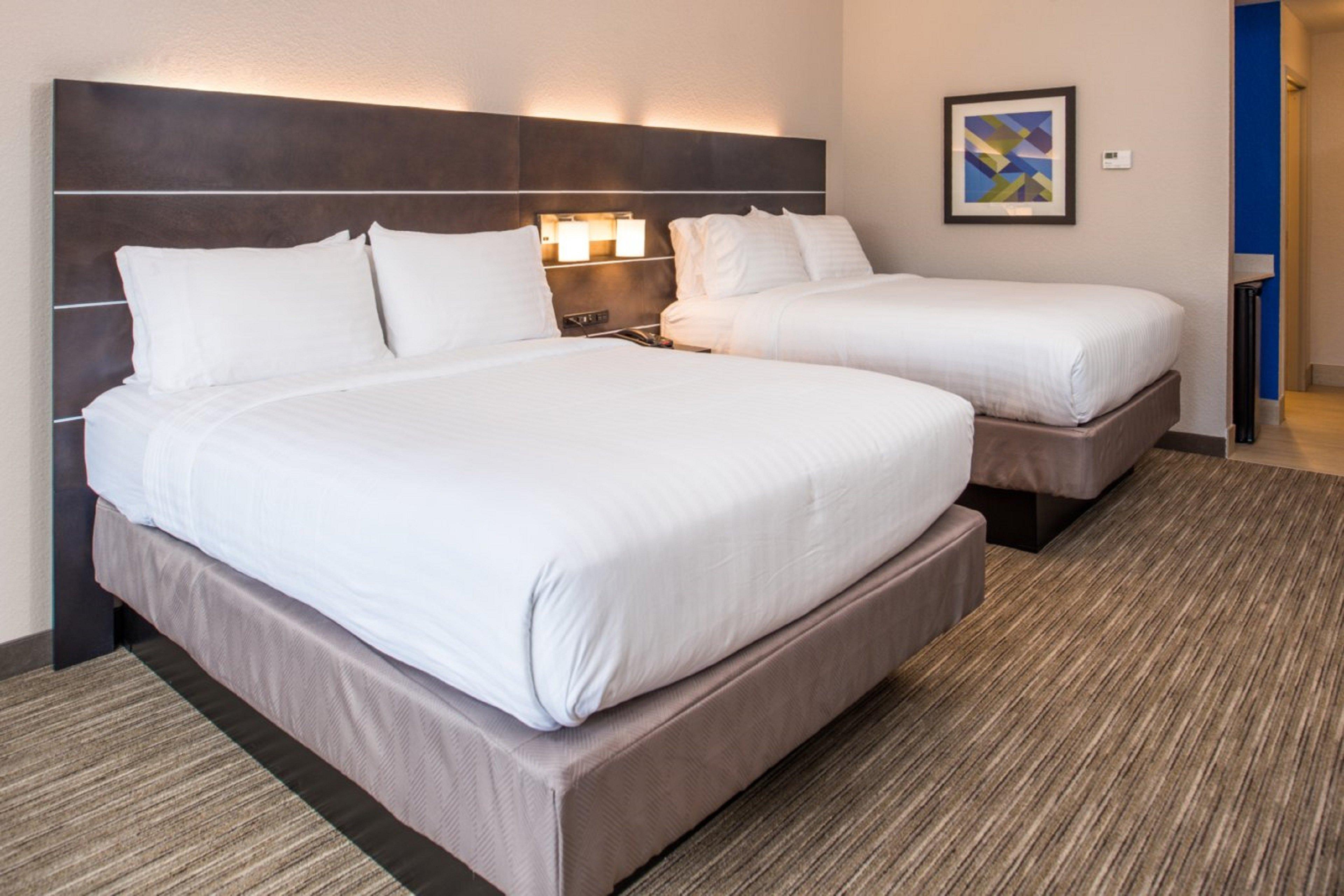 Holiday Inn Express & Suites - Tampa North - Wesley Chapel By Ihg Exterior photo