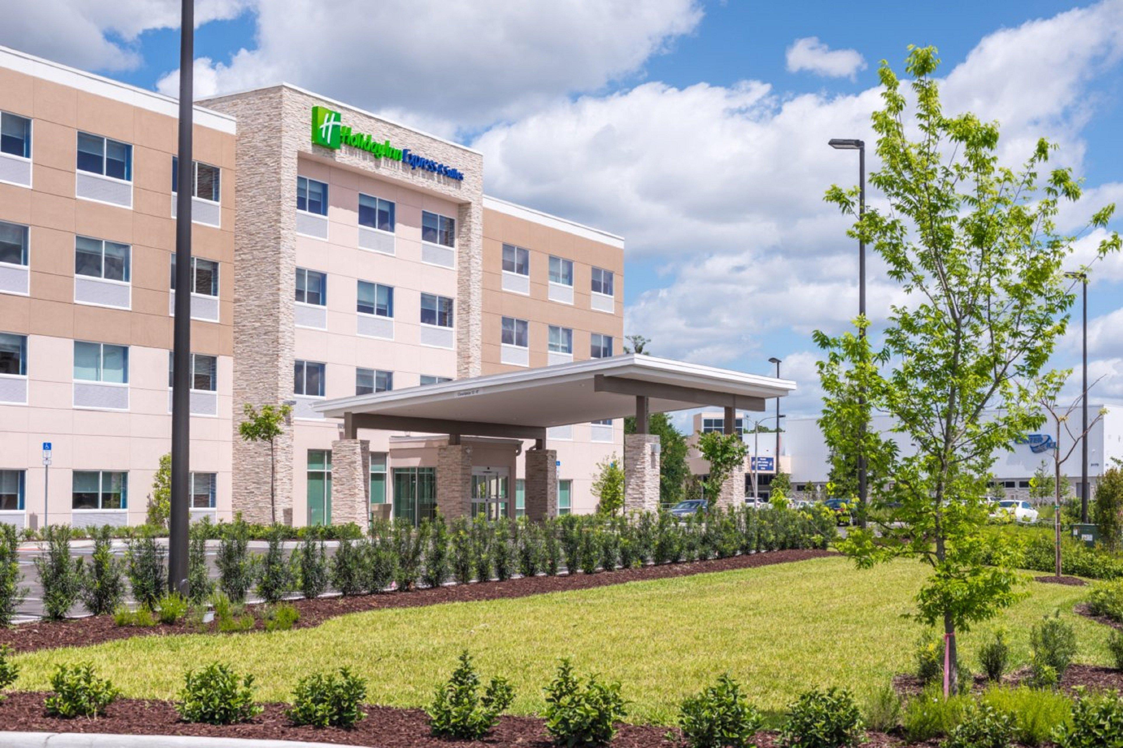 Holiday Inn Express & Suites - Tampa North - Wesley Chapel By Ihg Exterior photo